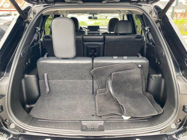 used 2024 Mitsubishi Outlander car, priced at $28,517