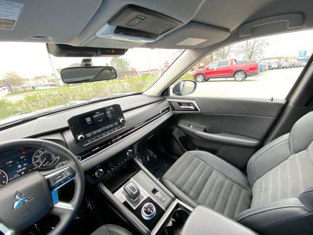 used 2024 Mitsubishi Outlander car, priced at $28,517