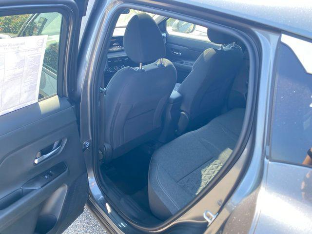 new 2025 Nissan Kicks car, priced at $27,493
