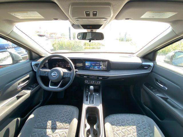 new 2025 Nissan Kicks car, priced at $27,493