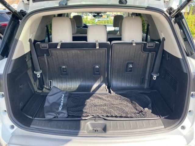 used 2023 Nissan Pathfinder car, priced at $35,292
