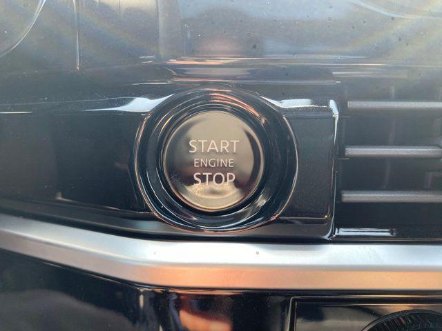 new 2025 Nissan Pathfinder car, priced at $44,218