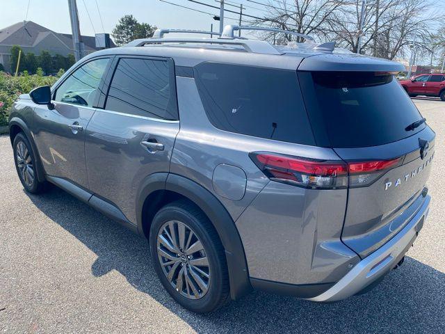 new 2025 Nissan Pathfinder car, priced at $44,218