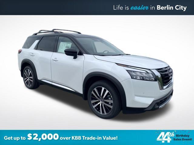 new 2025 Nissan Pathfinder car, priced at $49,209
