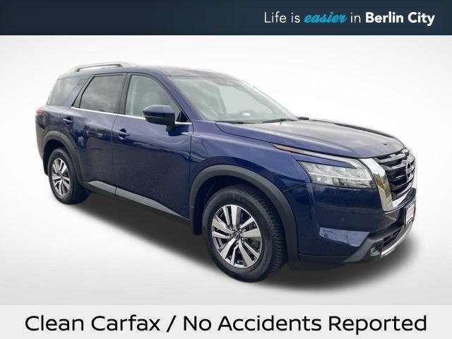 used 2022 Nissan Pathfinder car, priced at $27,550