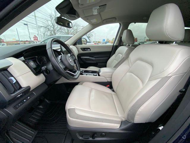 used 2022 Nissan Pathfinder car, priced at $27,550