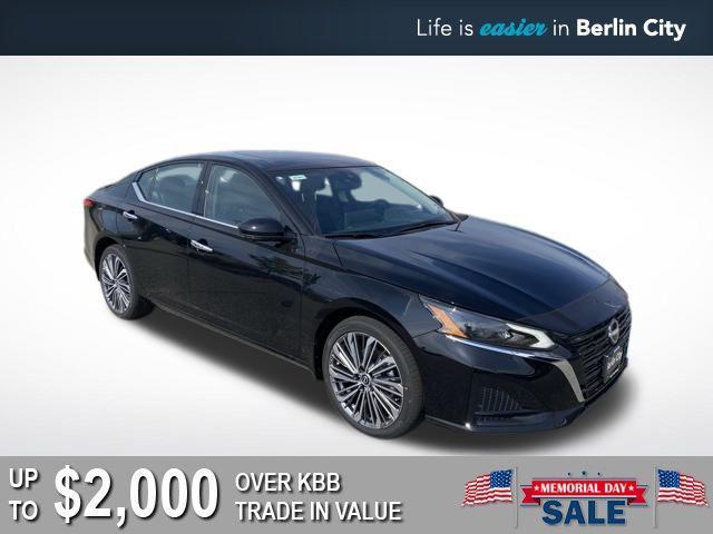 new 2025 Nissan Altima car, priced at $35,122