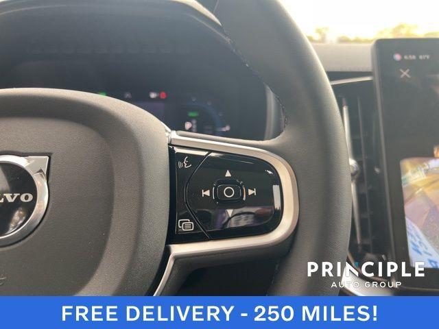 new 2025 Volvo XC90 Plug-In Hybrid car, priced at $82,405