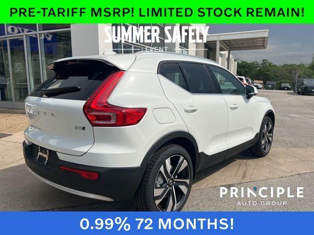new 2025 Volvo XC40 car, priced at $49,270