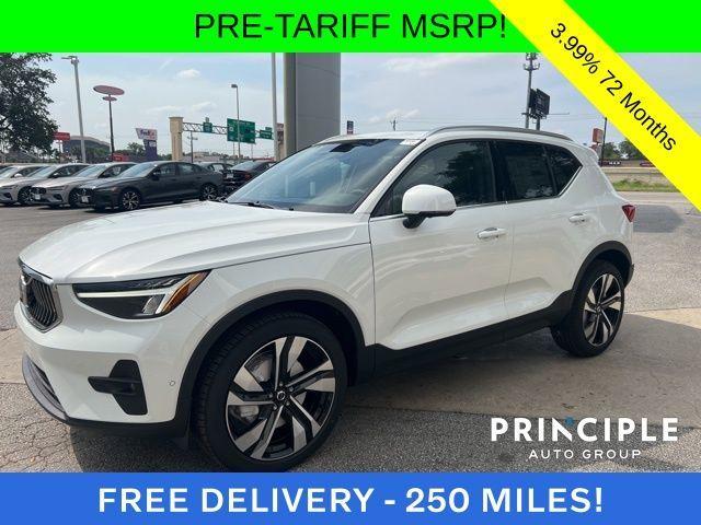 new 2025 Volvo XC40 car, priced at $49,270