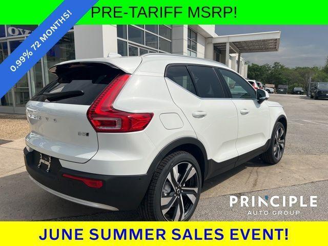new 2025 Volvo XC40 car, priced at $49,270