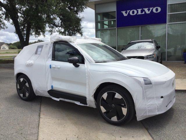 new 2025 Volvo EX30 car, priced at $49,080