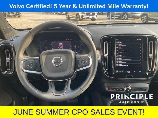 used 2025 Volvo XC40 car, priced at $35,962
