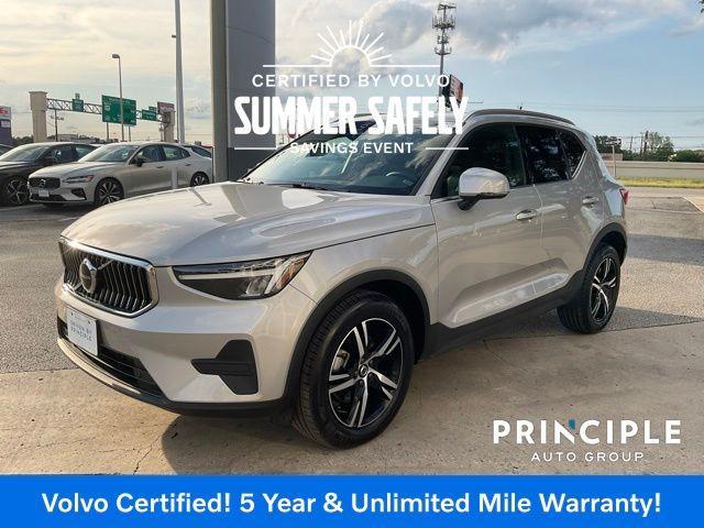 used 2025 Volvo XC40 car, priced at $33,962