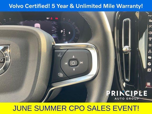 used 2025 Volvo XC40 car, priced at $35,962