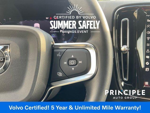 used 2025 Volvo XC40 car, priced at $33,962