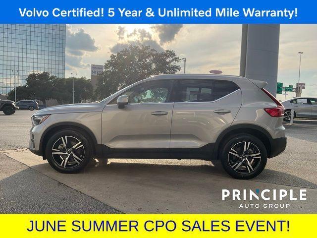 used 2025 Volvo XC40 car, priced at $35,962