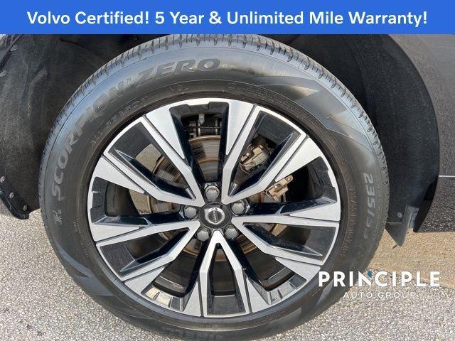 used 2023 Volvo XC60 car, priced at $43,962