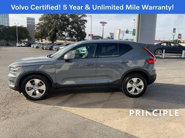 used 2022 Volvo XC40 car, priced at $26,962