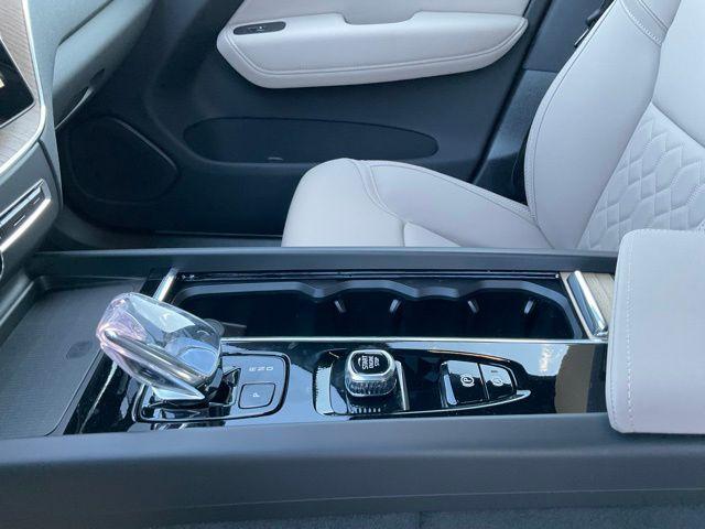 new 2026 Volvo XC60 car, priced at $57,985