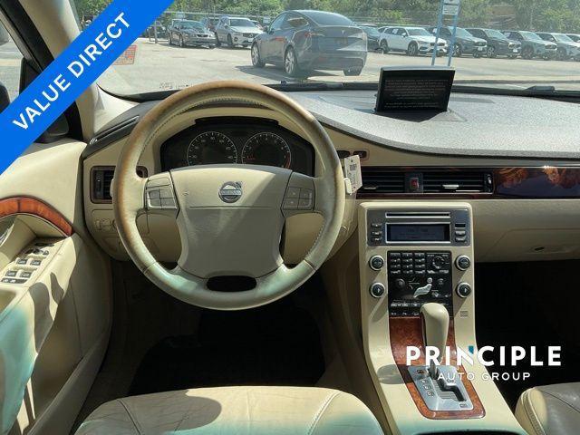 used 2008 Volvo XC70 car, priced at $7,750