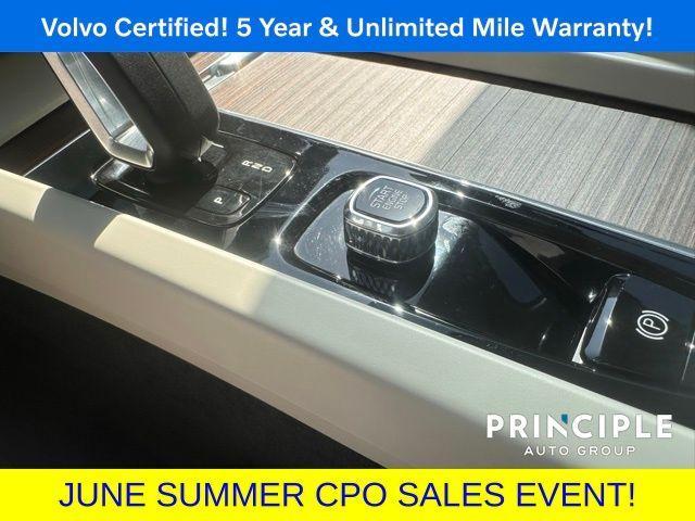 used 2022 Volvo XC60 car, priced at $32,962