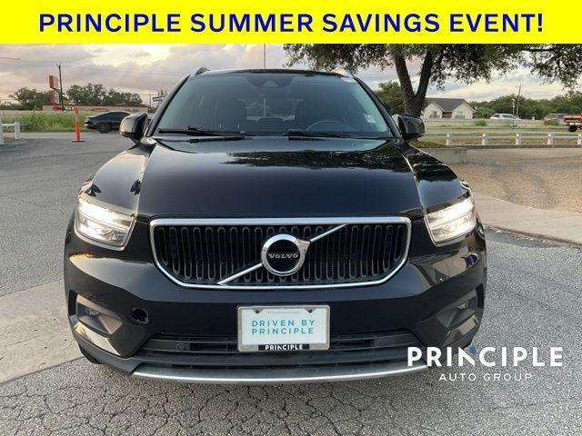 used 2022 Volvo XC40 car, priced at $22,962