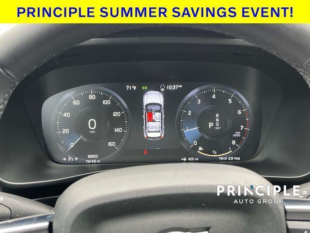 used 2022 Volvo XC40 car, priced at $22,962
