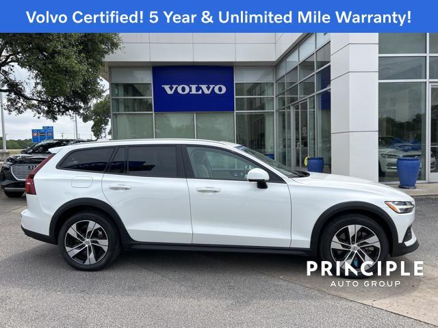 used 2021 Volvo V60 Cross Country car, priced at $44,968