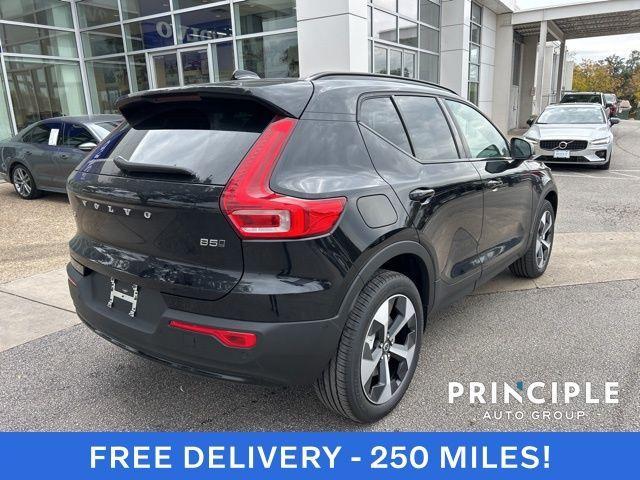 used 2025 Volvo XC40 car, priced at $43,968