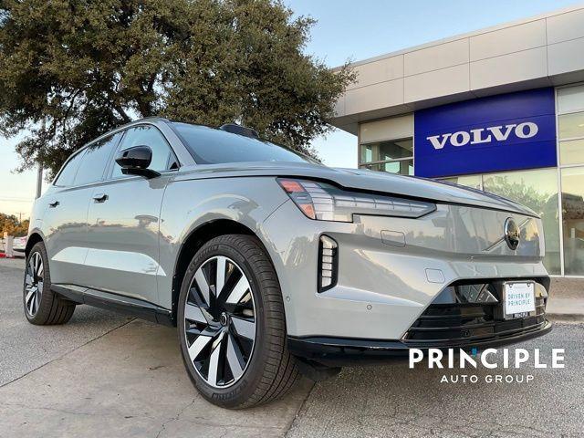 used 2025 Volvo EX90 car, priced at $68,968