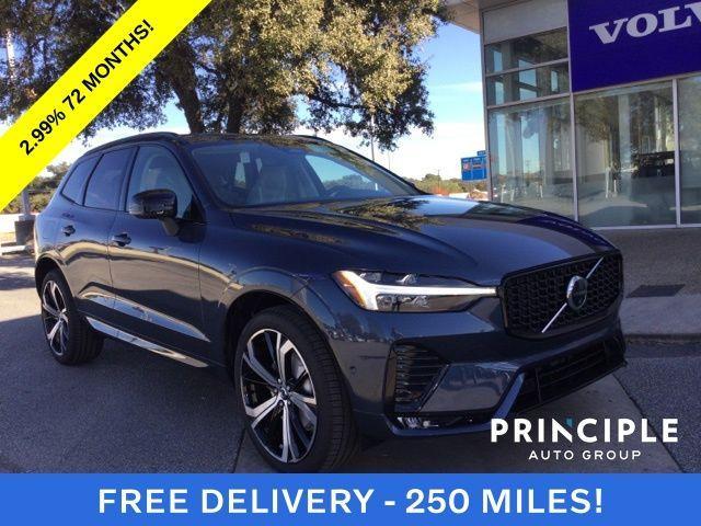 new 2025 Volvo XC60 car, priced at $59,885