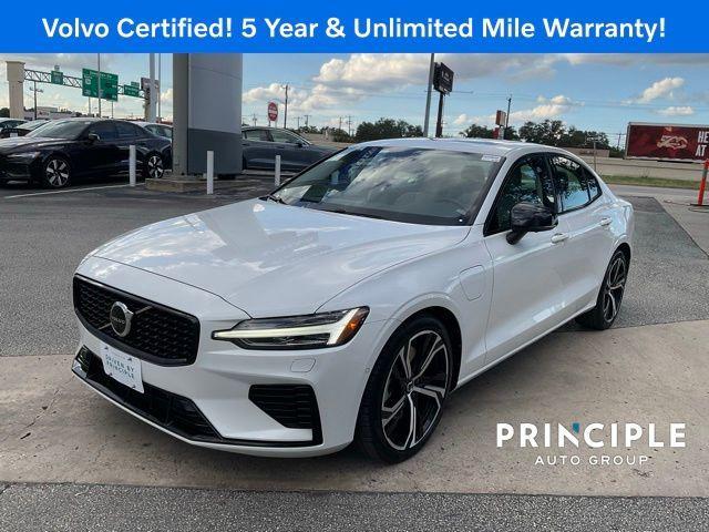 used 2023 Volvo S60 Recharge Plug-In Hybrid car, priced at $37,962