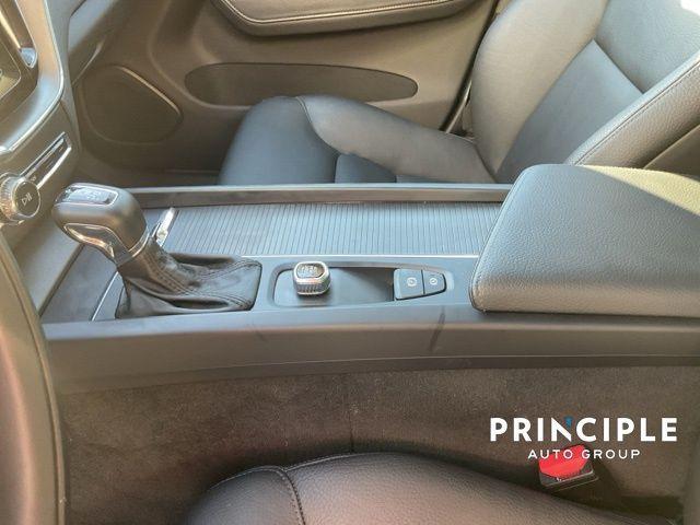 used 2018 Volvo XC60 car, priced at $24,962