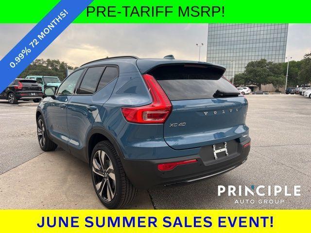 new 2025 Volvo XC40 car, priced at $51,015