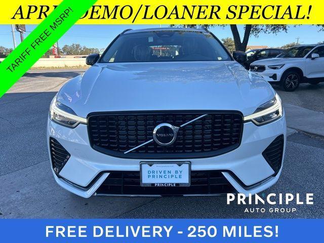 new 2025 Volvo XC60 car, priced at $44,820