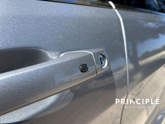 used 2021 Jeep Grand Cherokee car, priced at $27,968