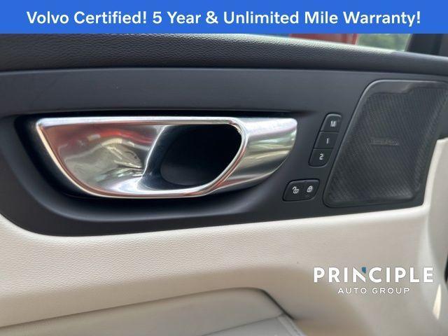 used 2022 Volvo XC60 car, priced at $42,962