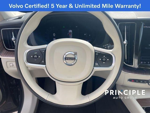 used 2022 Volvo XC60 car, priced at $39,962