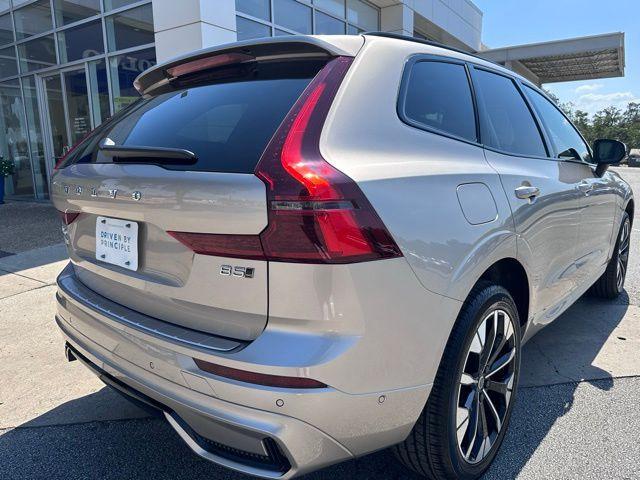 new 2026 Volvo XC60 car, priced at $57,985