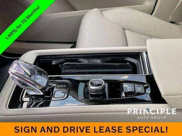 new 2026 Volvo XC90 car, priced at $75,155