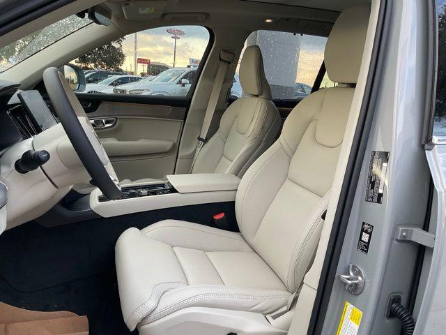 new 2026 Volvo XC90 car, priced at $75,155