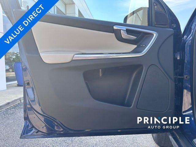 used 2015 Volvo XC60 car, priced at $7,750
