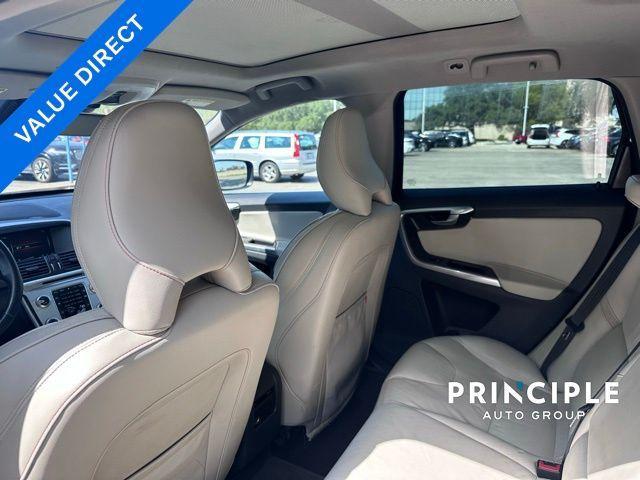 used 2015 Volvo XC60 car, priced at $7,750