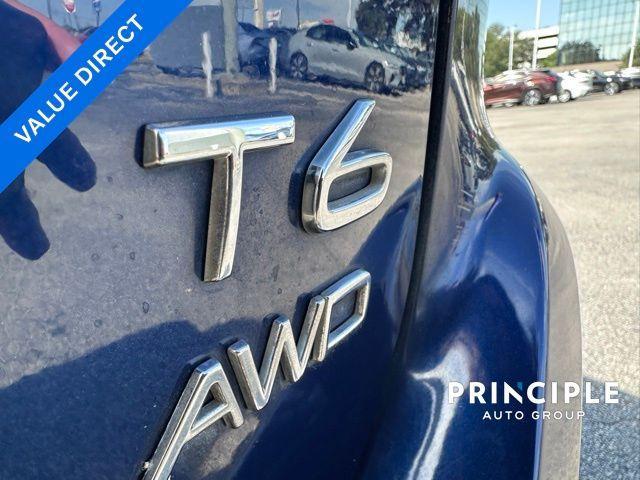 used 2015 Volvo XC60 car, priced at $7,750