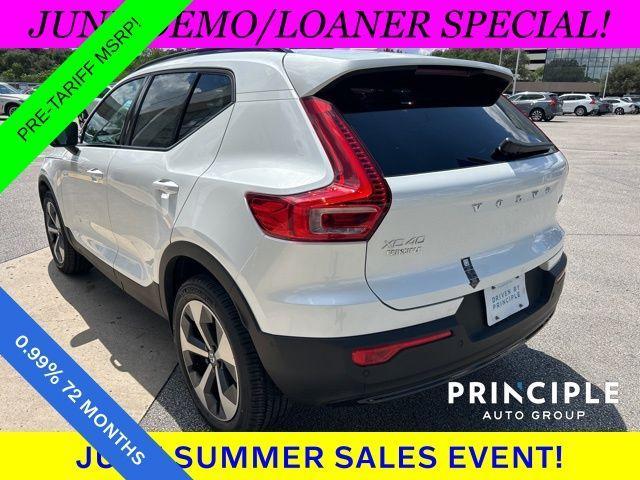 new 2025 Volvo XC40 car, priced at $45,315