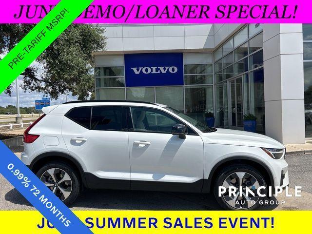 new 2025 Volvo XC40 car, priced at $45,315