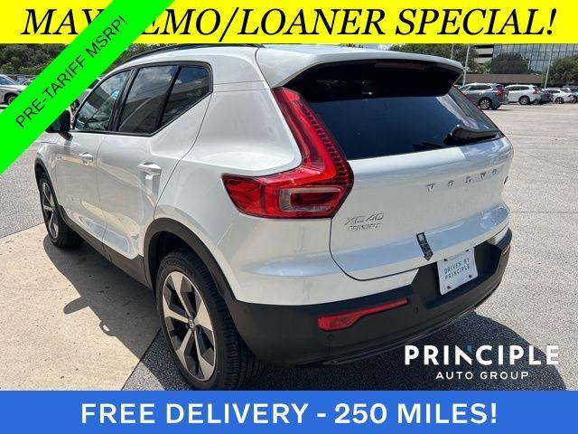 new 2025 Volvo XC40 car, priced at $43,315