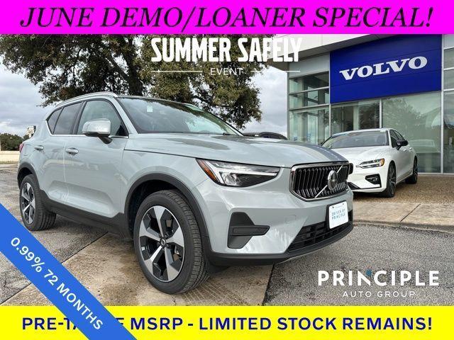 new 2025 Volvo XC40 car, priced at $41,645