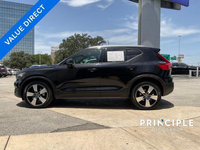 used 2019 Volvo XC40 car, priced at $12,750